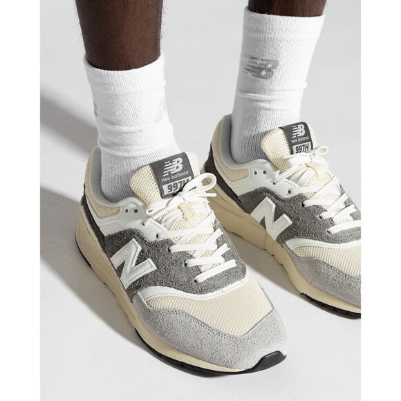 New Balance CM997HRK‎ Sneakers in Light Aluminum / Team Away Grey Size 13 - Picture 1 of 12